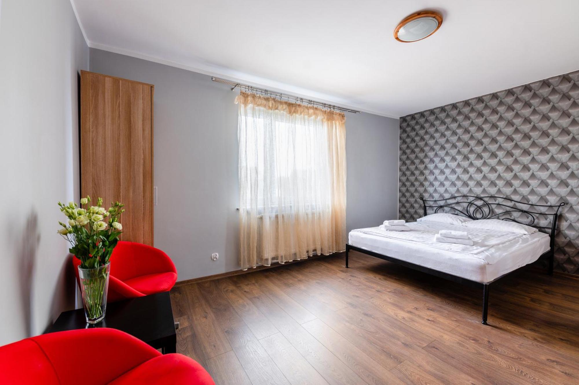 Bed and Breakfast Sleep&Go Lubliniec Esterno foto