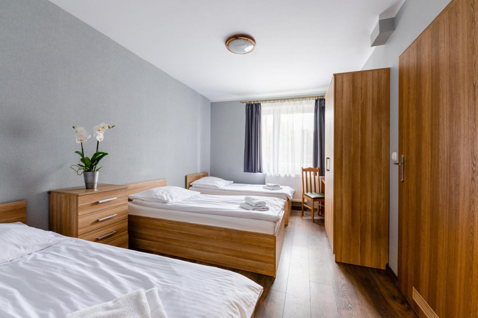 Bed and Breakfast Sleep&Go Lubliniec Esterno foto