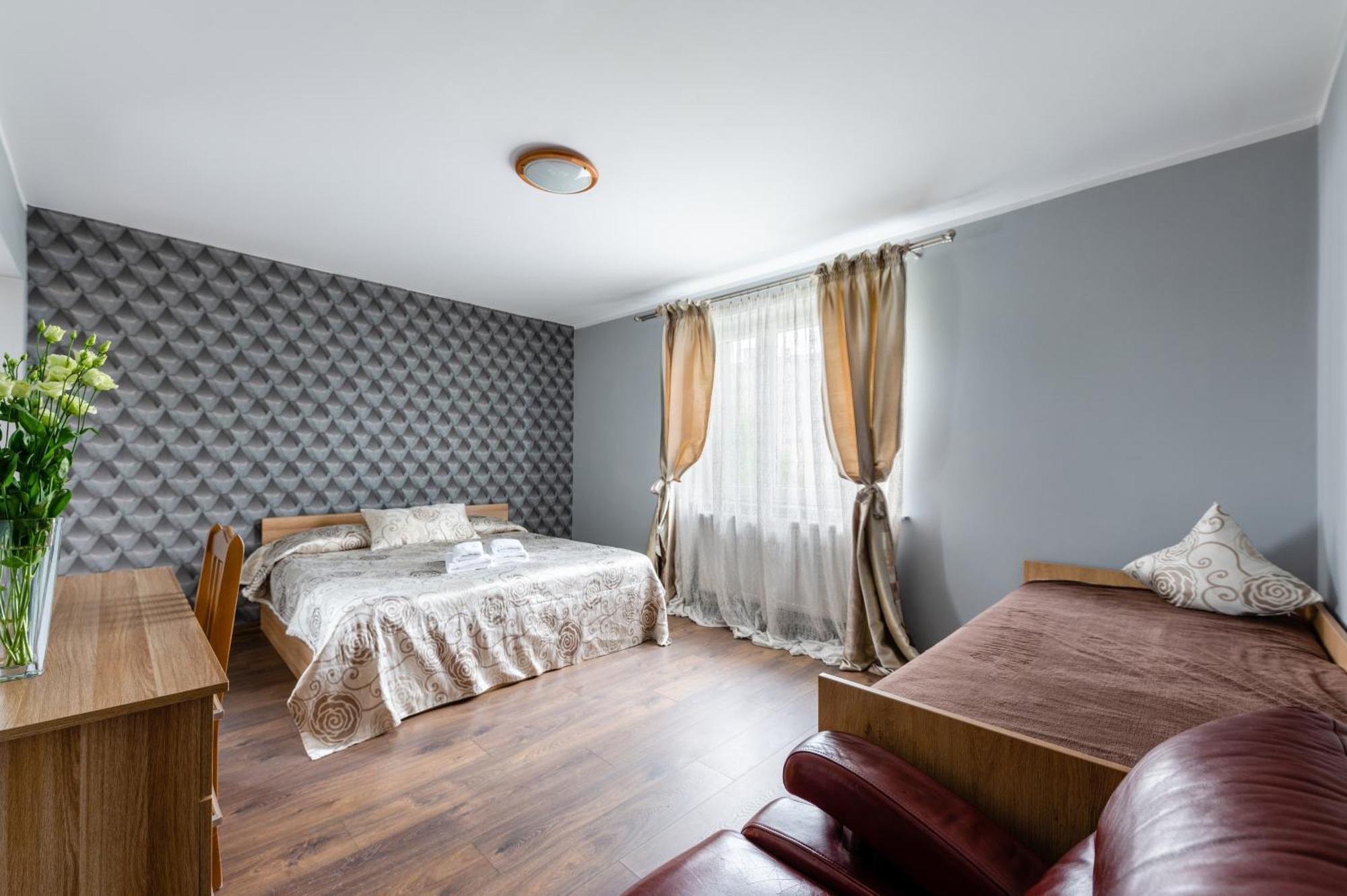 Bed and Breakfast Sleep&Go Lubliniec Esterno foto