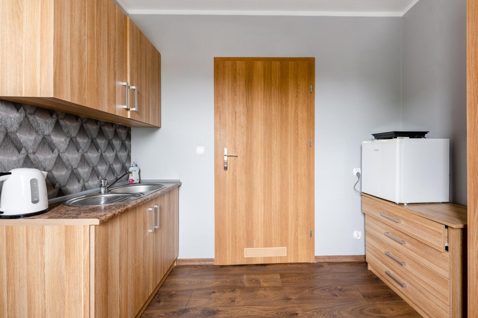 Bed and Breakfast Sleep&Go Lubliniec Esterno foto