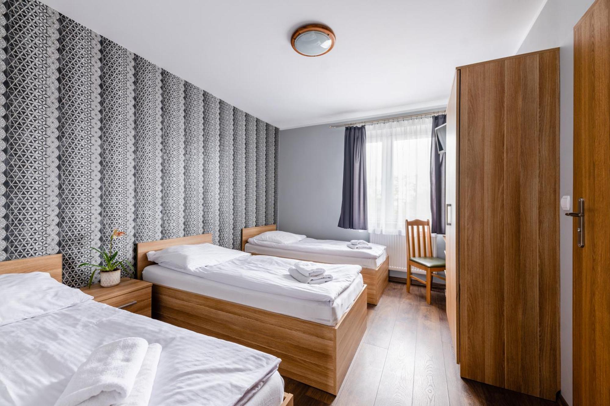 Bed and Breakfast Sleep&Go Lubliniec Esterno foto