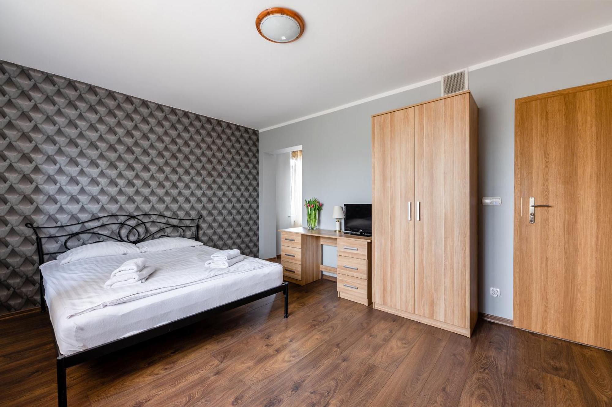 Bed and Breakfast Sleep&Go Lubliniec Esterno foto