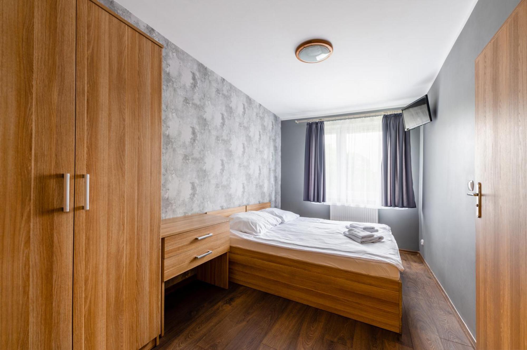 Bed and Breakfast Sleep&Go Lubliniec Esterno foto