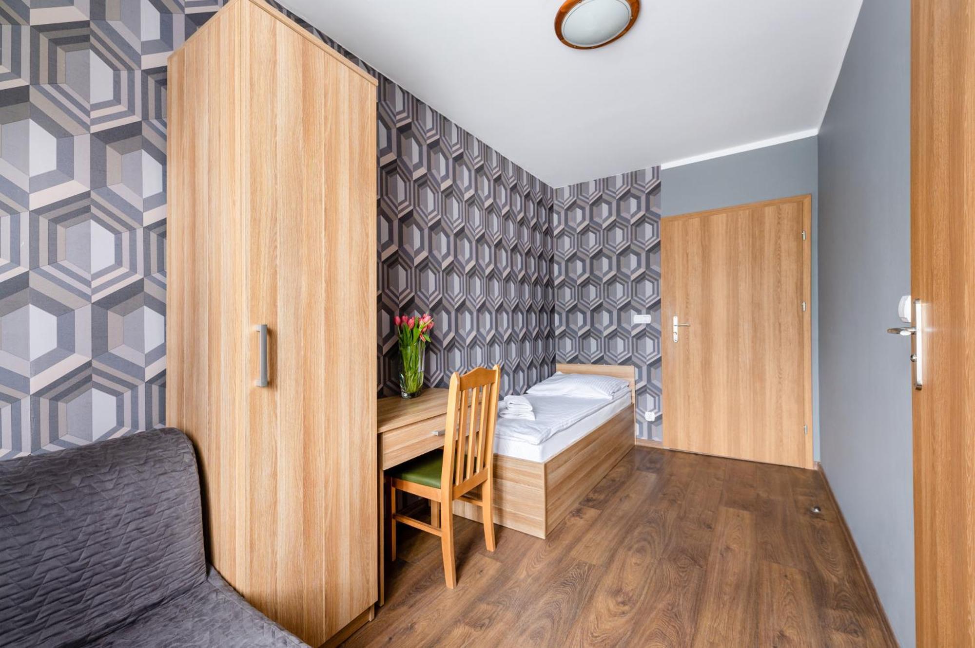 Bed and Breakfast Sleep&Go Lubliniec Esterno foto