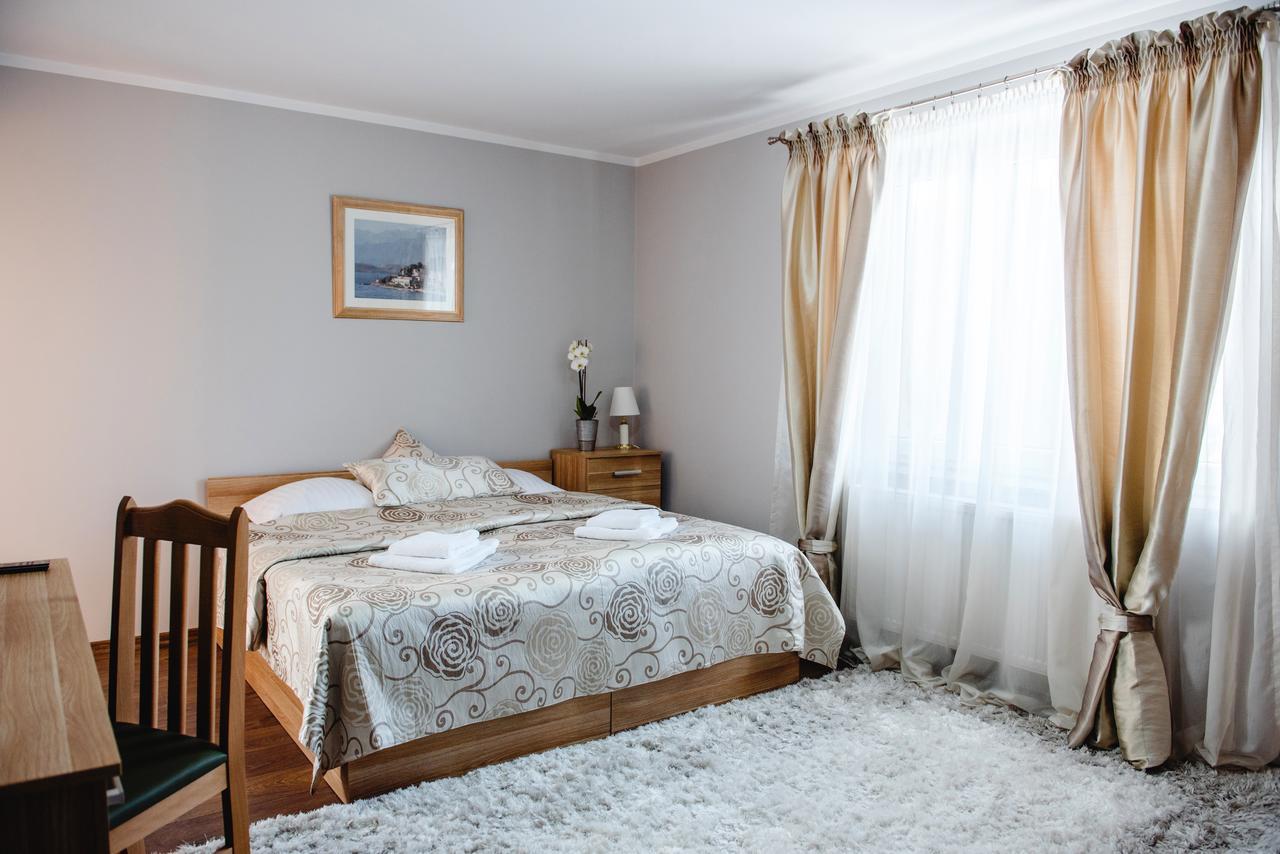 Bed and Breakfast Sleep&Go Lubliniec Esterno foto